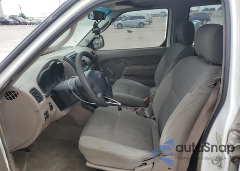 2002 Nissan Frontier Crew Cab Xe z USA, uszkodzony, nr VIN 1N6ED27T92C342390